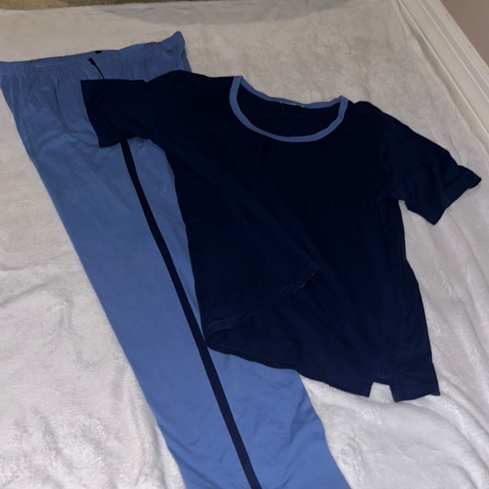 Light blue elastic band pajama set size 1X worn twice
